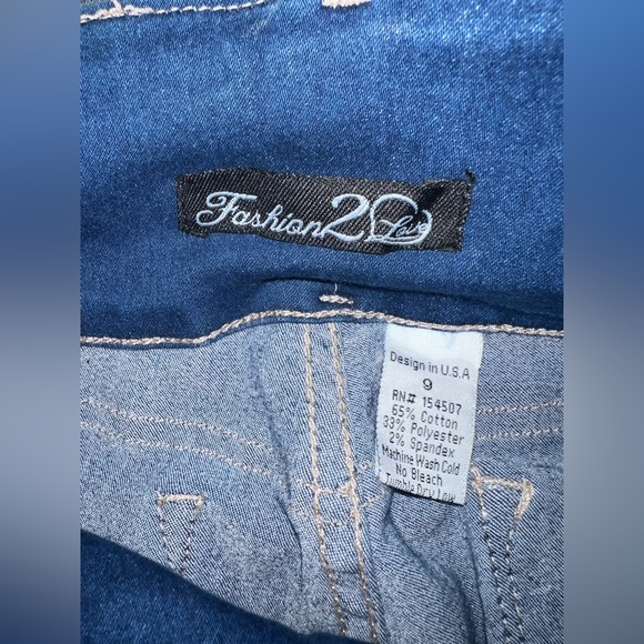 Fashion 2 Love Women’s Jeans - Picture 2 of 5